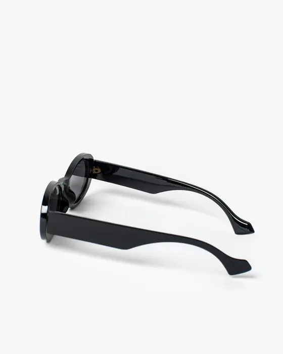 Black Oval Plain Sunglasses — view 3
