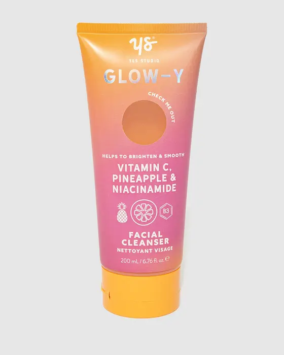 Facial Cleanser 200ml - Vitamin C, Pineapple & Niacinamide