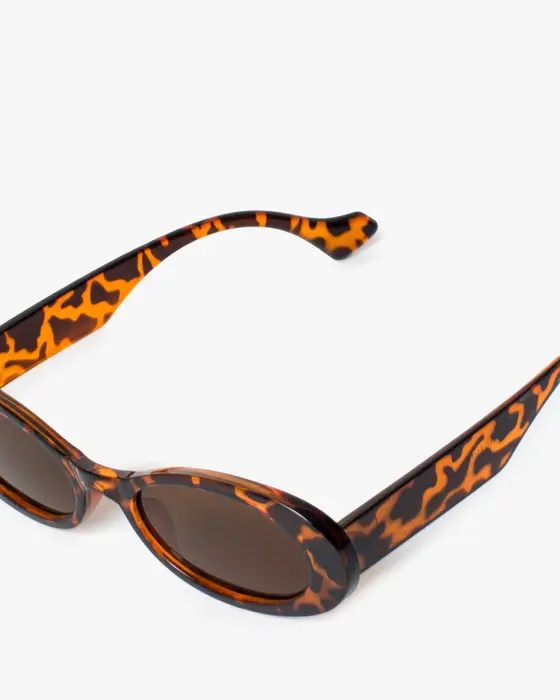 Tortoiseshell Oval Plain Sunglasses — view 3